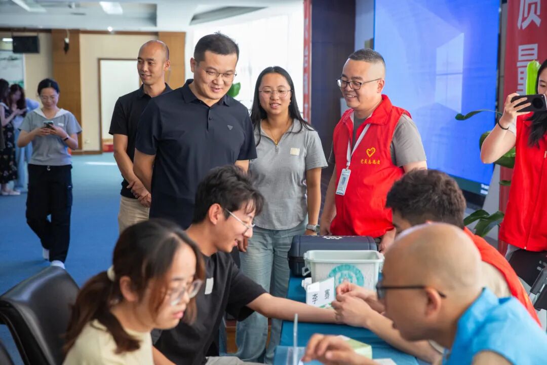 四川海蓉藥業(yè)成功舉辦“關愛身心，健康同行”大健康共建活動